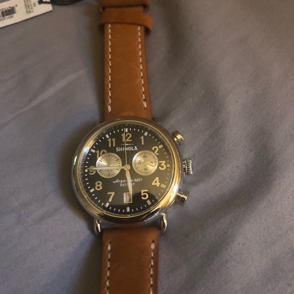 🔥🔥Men Shinola watch sale for next 2 hours ONLY🔥 - Picture 4 of 6